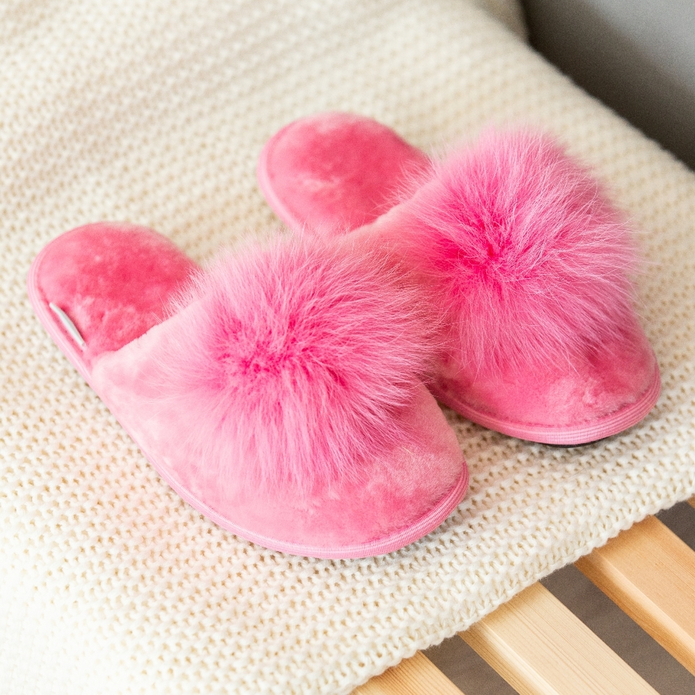 Pink fur sheepskin slippers " Eva" - Picture 5 of 11